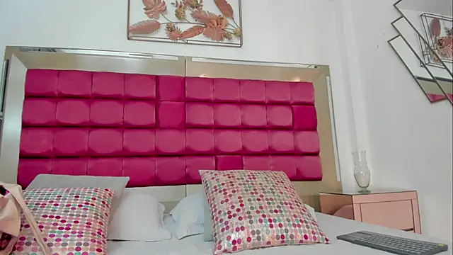 BonnieCute  online show from 03/04/26, 11:45