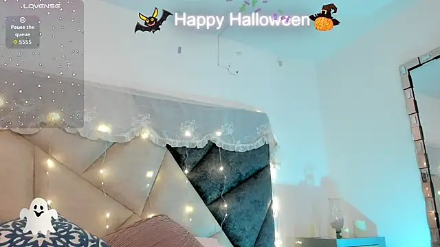 BonnieCute  online show from 10/31/25, 11:44