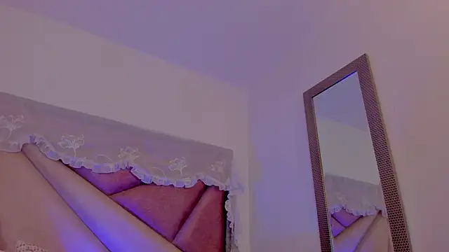 BonnieCute  online show from 05/05/26, 11:52