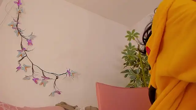 BonnieCute  online show from 02/26/26, 11:38