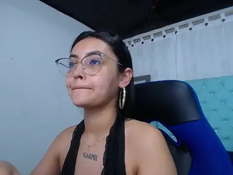 antonella sweetlittle online show from 10/28/25, 08:13