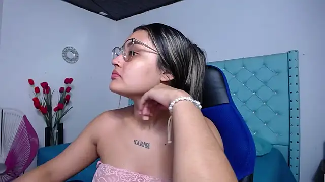 antonella sweetlittle online show from 04/02/26, 11:06