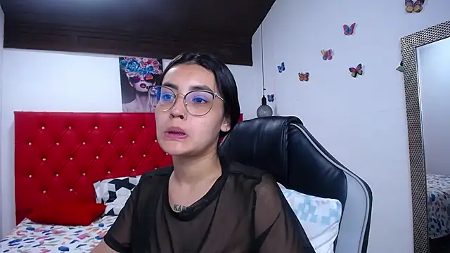 Snapshot of antonella_sweetlittle chatting on 01/16/26, 11:36 antonella sweetlittle online show from 01/16/26, 11:36