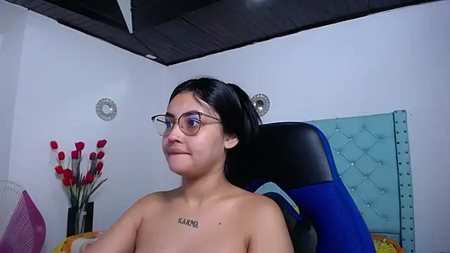 antonella sweetlittle online show from 03/04/26, 12:02