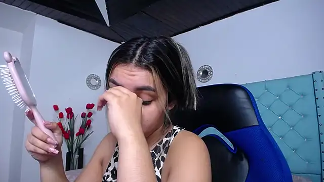 antonella sweetlittle online show from 04/05/26, 10:11