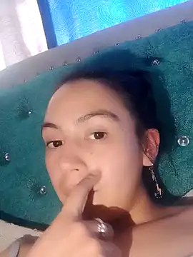 lika joshua online show from 12/10/24, 07:32