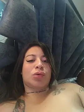 Alona Evans online show from 03/25/26, 04:17