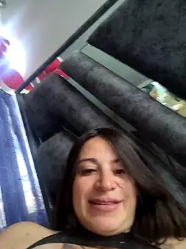 Snapshot of Alona_Evans chatting on 10/01/25, 01:59 Alona Evans online show from 10/01/25, 01:59