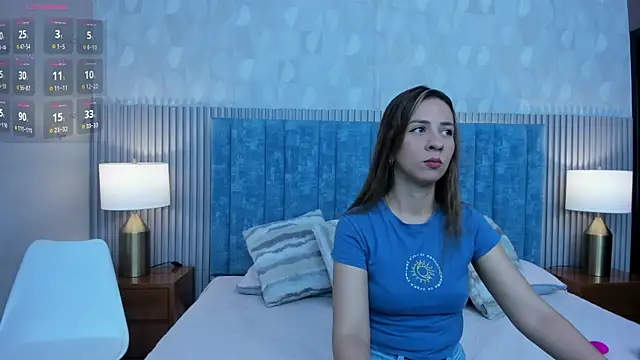 Ivi Akina online show from 12/22/25, 06:19