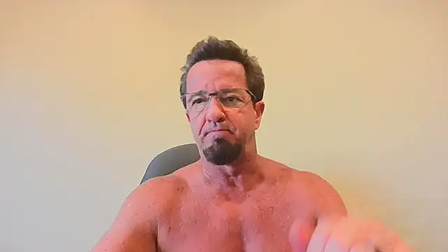 sluttydylan online show from 11/19/25, 11:27