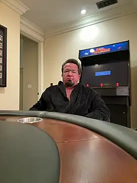 sluttydylan online show from 02/08/26, 01:20