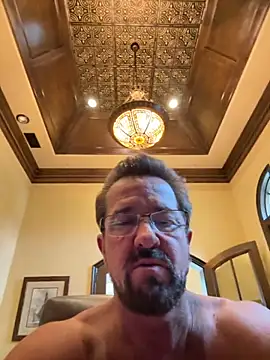 sluttydylan online show from 10/13/25, 08:32