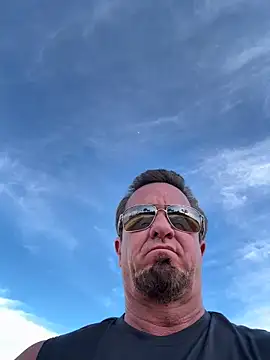 sluttydylan online show from 02/25/26, 12:11