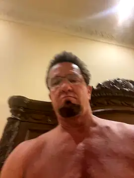 sluttydylan online show from 11/02/25, 07:57