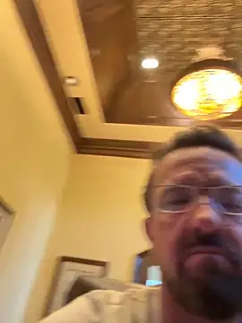 sluttydylan online show from 09/15/25, 01:17