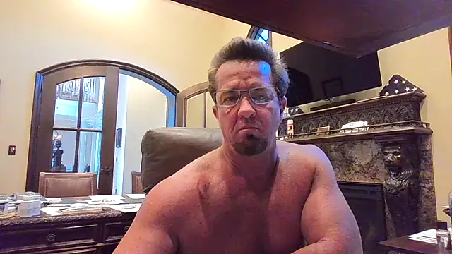 sluttydylan online show from 11/06/25, 12:03