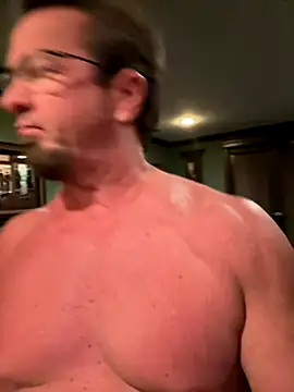 sluttydylan online show from 12/01/25, 03:18