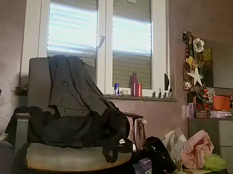 LadyVenere online show from 04/24/26, 05:20