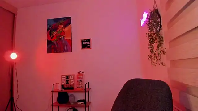 Mavdiaz222 online show from 03/18/25, 09:23