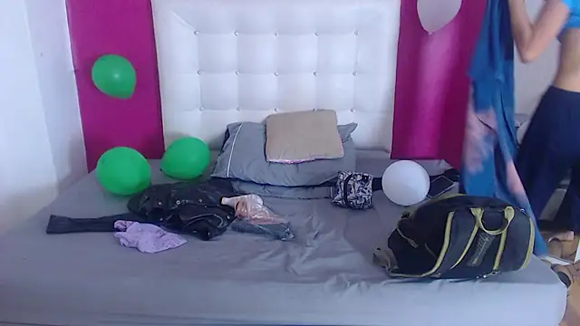 nextdoor fantasy1 online show from 03/12/26, 03:45