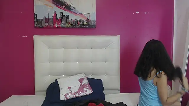 nextdoor fantasy1 online show from 12/15/25, 08:47