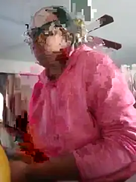 Snapshot of madamsensuale chatting on 12/04/25, 02:16 madamsensuale online show from 12/04/25, 02:16