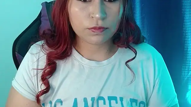 cata  gutierrez  online show from 11/11/25, 04:29