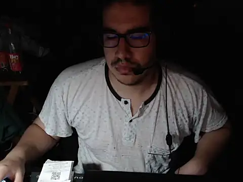 thealfawolf01 online show from 05/28/26, 03:47