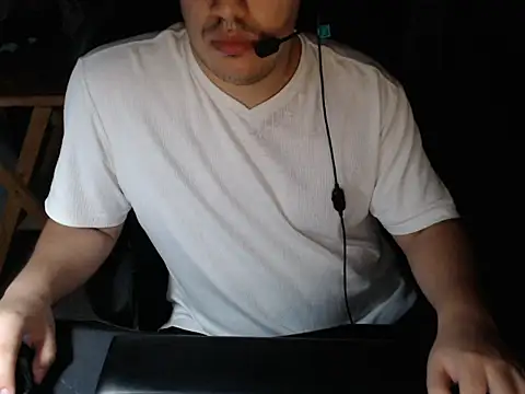 thealfawolf01 online show from 03/23/25, 02:37