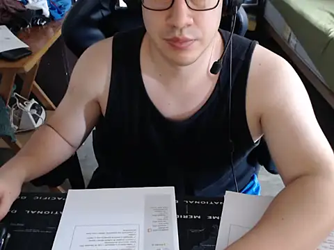 thealfawolf01 online show from 03/31/26, 06:32