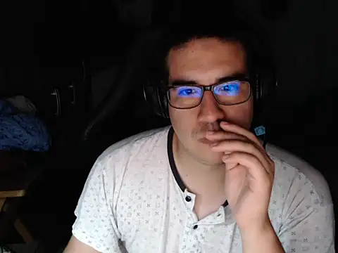 thealfawolf01 online show from 11/26/25, 05:18