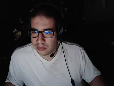thealfawolf01 online show from 05/20/26, 02:30