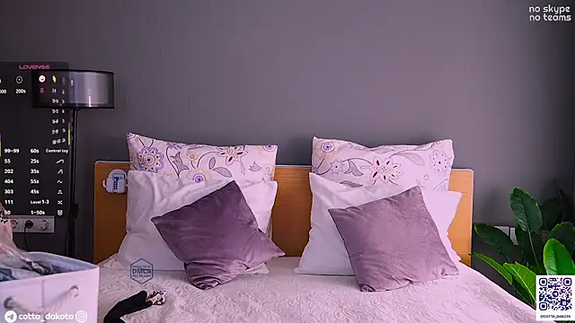 PannaDakota online show from 10/07/25, 08:37