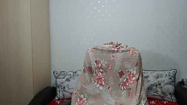 PrinceEagle online show from 10/19/25, 07:38