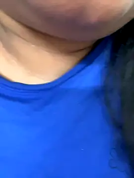 smile pretty online show from 09/29/25, 12:33