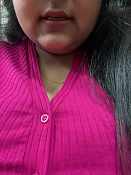 smile pretty online show from 02/19/26, 06:05