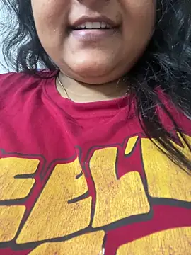 smile pretty online show from 03/01/26, 07:36