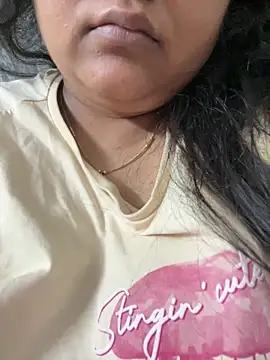 smile pretty online show from 03/12/26, 05:50