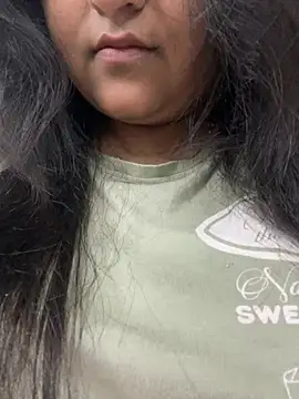 smile pretty online show from 03/19/26, 05:13