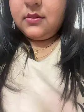 smile pretty online show from 03/09/25, 05:06