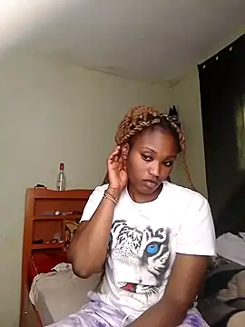 Snapshot of cutenipples chatting on 12/04/24, 10:51 cutenipples online show from 12/04/24, 10:51