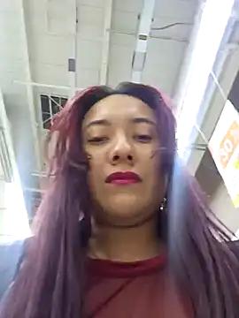 Snapshot of Blushing_Katy chatting on 01/07/25, 12:13 Blushing Katy online show from 01/07/25, 12:13