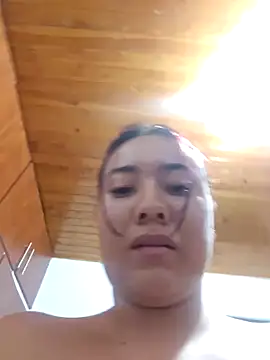 Snapshot of Blushing_Katy chatting on 01/31/25, 10:31 Blushing Katy online show from 01/31/25, 10:31