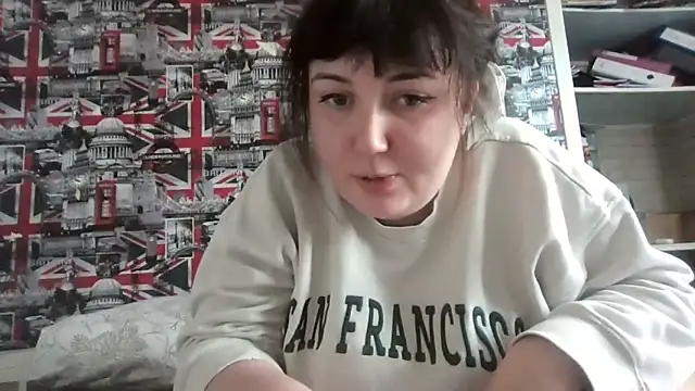 Lynylou online show from 11/01/25, 11:59