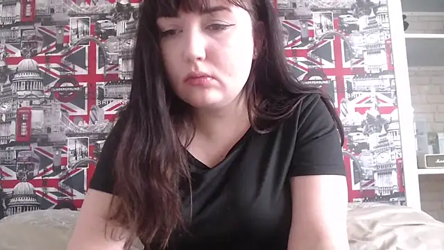 Lynylou online show from 02/16/26, 12:48