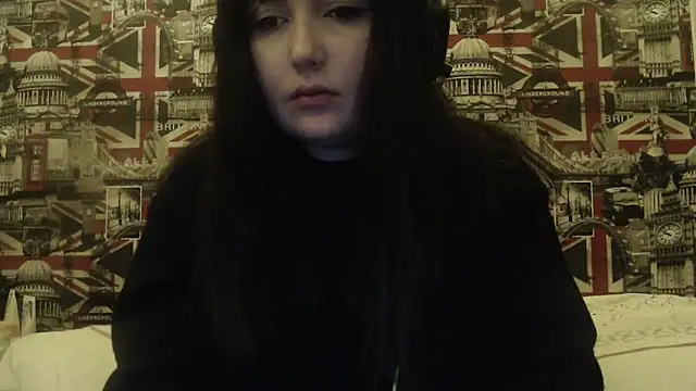 Lynylou online show from 02/12/26, 09:47