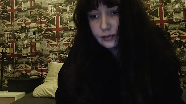 Lynylou online show from 02/21/26, 08:55