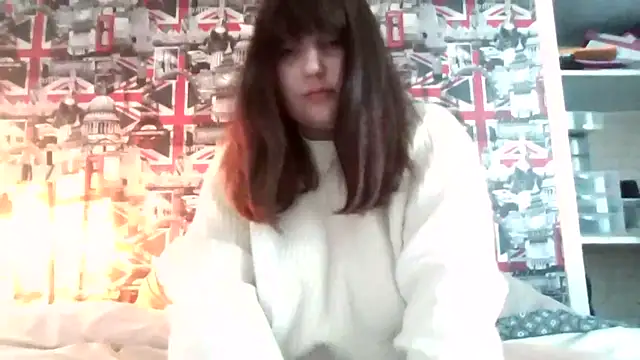 Lynylou online show from 10/01/25, 08:41
