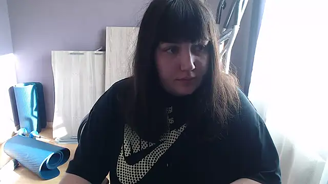 Lynylou online show from 09/11/25, 08:03