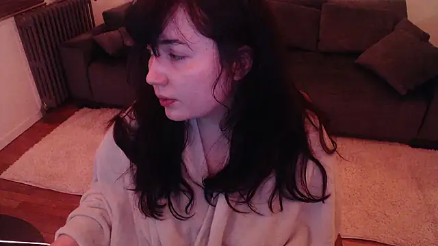 Lynylou online show from 01/14/25, 11:05